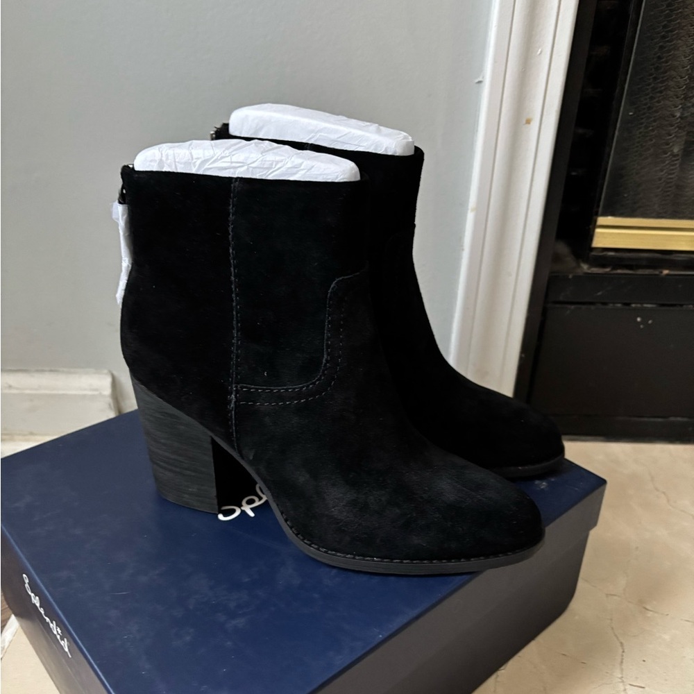 NWOT Splendid Boots
